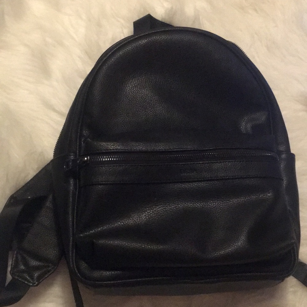 Desa Backpack